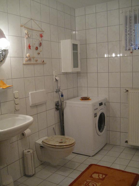 Apartment Lieserpfad-Виттлих Номер фото